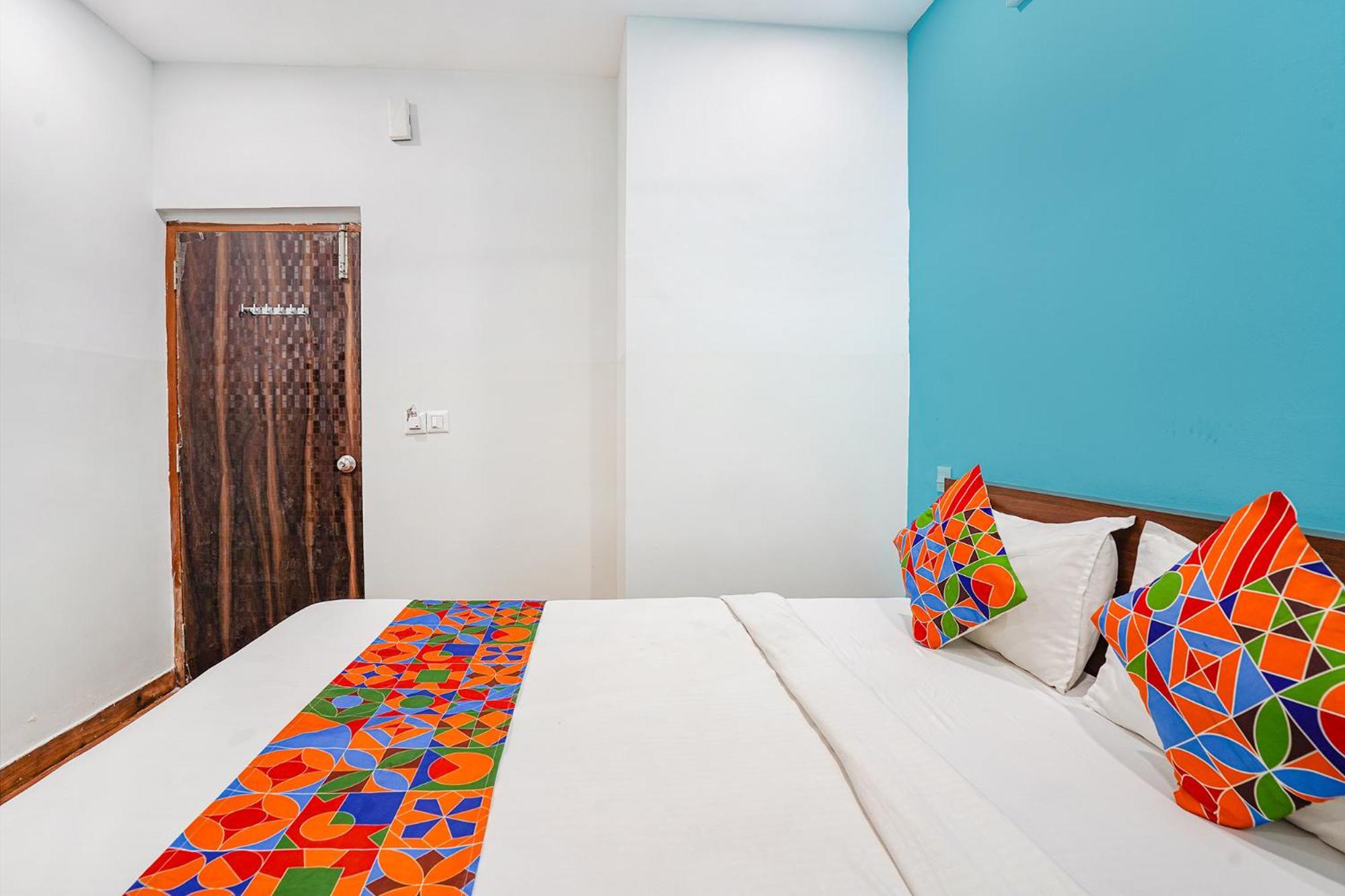 Fabhotel Rlv Green Palace - Nr Kengeri Satellite Town Bangalore Luaran gambar
