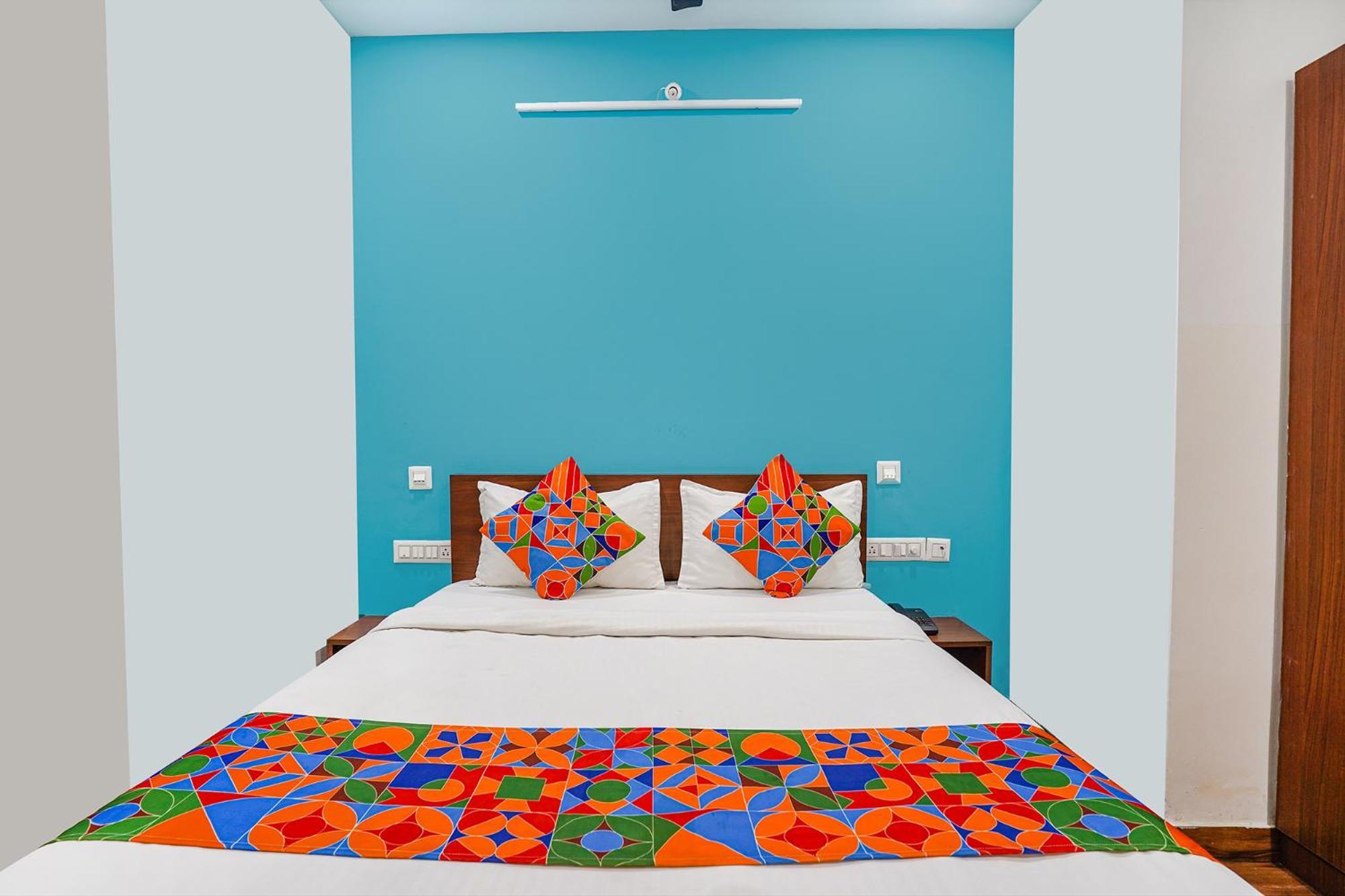 Fabhotel Rlv Green Palace - Nr Kengeri Satellite Town Bangalore Luaran gambar